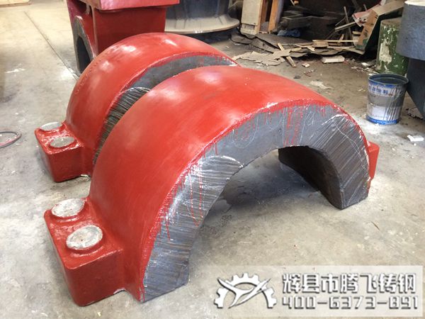 騰飛鑄鋼淺談大型鑄鋼件與合金鑄鋼件有哪些區(qū)別？