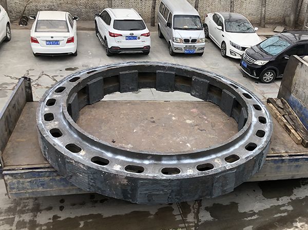 鑄鋼件加工中如何避免出現(xiàn)尺寸偏差和不合格品？