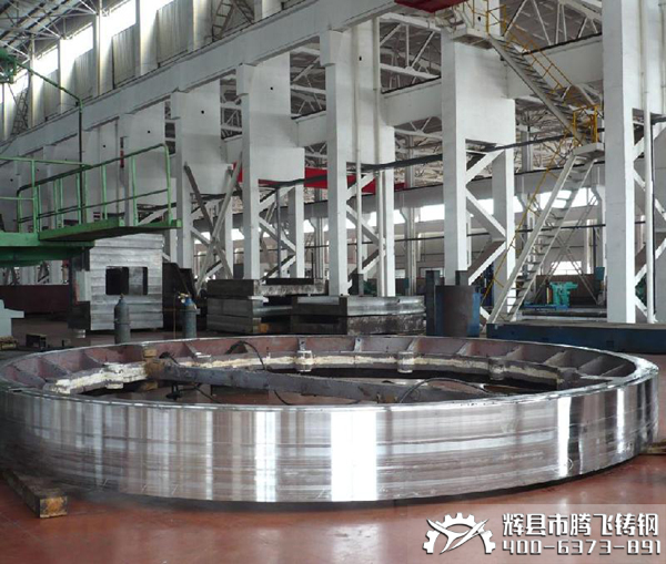 圖:騰飛鑄鋼大齒輪 成品